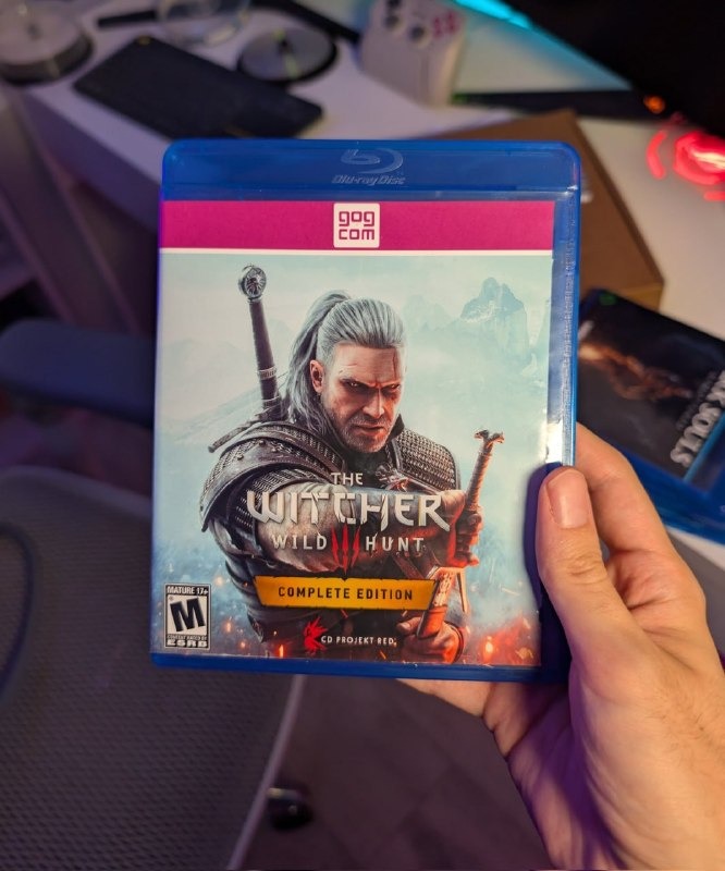 GOG высмеял отказ Sony от дисков и запустил акцию «Сохрани свои игры навсегда на физических носителях»